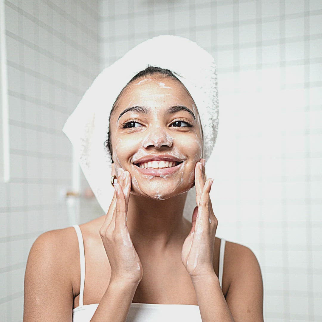 Tea Tree Face Wash - For Acne Prone & Oily Skin  w/ Aloe Vera, Neem, Amla & Witch Hazel